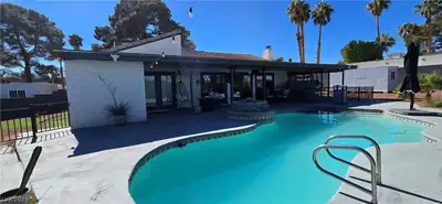 4558 Carol Circle, Las Vegas, NV 89120 Pool