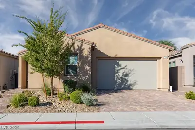 299 Nine Mile Creek Drive, Las Vegas, NV 89138 Front of Structure