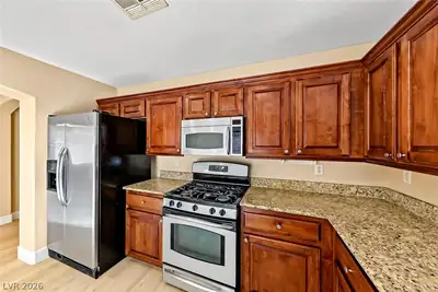 2605 Wild Ambrosia Avenue, Henderson, NV 89074 Kitchen