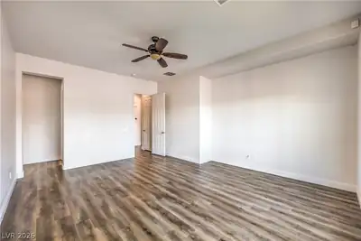 8655 KILLIANS GREENS Drive, Las Vegas, NV 89131 Primary Bedroom