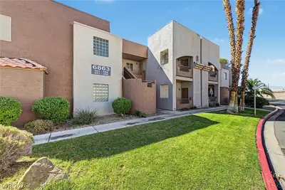 6863 Tamarus Street 101, Las Vegas