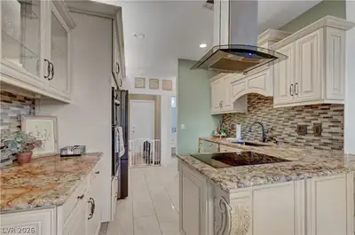 9400 Melva Blue Court, Las Vegas, NV 89166 Kitchen