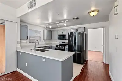 7660 West Eldorado Lane 140, Las Vegas, NV 89113 Kitchen