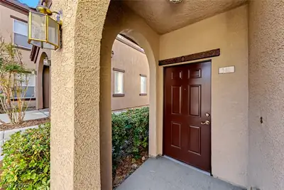 7660 West Eldorado Lane 140, Las Vegas, NV 89113 Entry