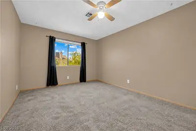 6633 Crosstimber Court, Las Vegas, NV 89108 Bedroom