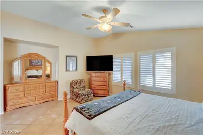 1715 Bluff Hollow Place, North Las Vegas, NV 89084 Primary Bedroom