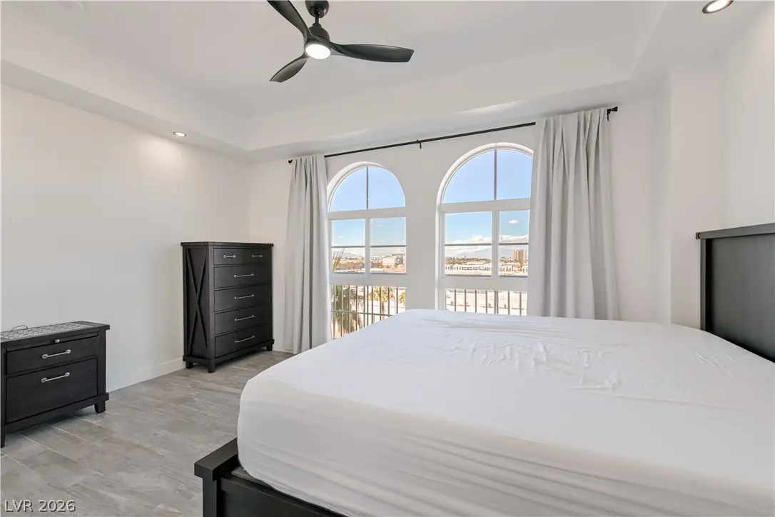 2405 West Serene Avenue 717, Las Vegas, NV 89123
