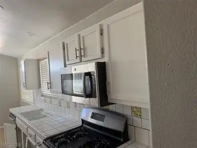 6441 Mountain Mesa Avenue, Las Vegas, NV 89156 Kitchen