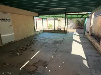 4525 East Ogden Avenue, Las Vegas, NV 89110 Patio