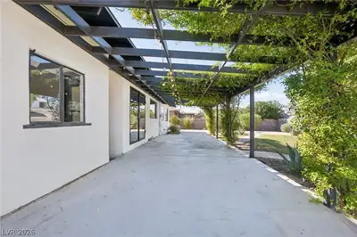 1431 Griffith Avenue, Las Vegas, NV 89104 Patio