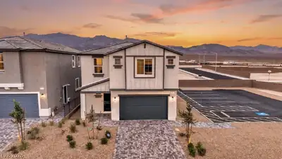 849 Kassie Lake Way, North Las Vegas