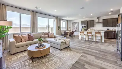 849 Kassie Lake Way, North Las Vegas, NV 89084 