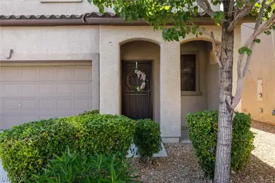 8978 Castledowns Street, Las Vegas, NV 89148 