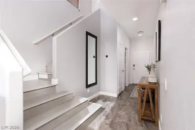 8978 Castledowns Street, Las Vegas, NV 89148 