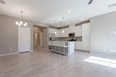 8535 Insignia Avenue 102, Las Vegas, NV 89178 Kitchen