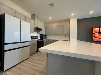 5618 Beguiling Falls Street, Las Vegas, NV 89148 Kitchen