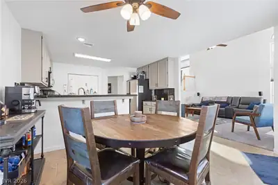 8200 James Grayson Drive, Las Vegas, NV 89145 Dining Area