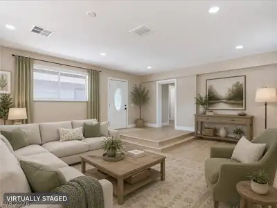 5282 Stampa Avenue, Las Vegas, NV 89146 Living Room