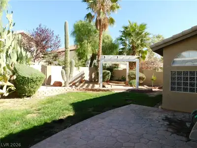 9704 Driftwood Island Court, Las Vegas, NV 89148 Yard