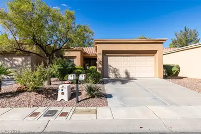 2821 Dry Plains Drive Las Vegas, NV 89134