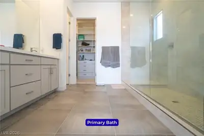 359 Portus Delphini Court, Henderson, NV 89011 Primary Bathroom