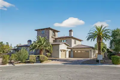 8480 Via De Bellasidra Court, Las Vegas, NV 89123 Front of Structure