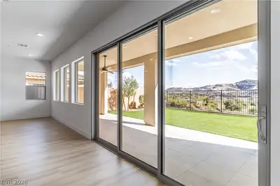 5 Faro De Marbella Court, Henderson, NV 89011 Living Room