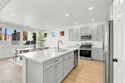 8916 Loggers Mill Avenue, Las Vegas, NV 89143 