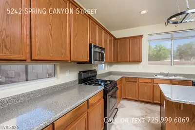 5242 Spring Canyon Street, North Las Vegas, NV 89081 Kitchen