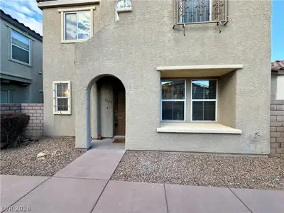 1025 Larkspur Point Court, Las Vegas, NV 89138 Front of Structure