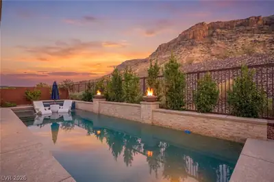 5917 Heaven View Drive, Las Vegas, NV 89135 Pool