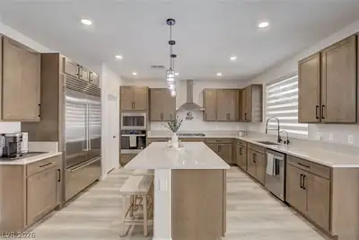 10287 Magnolia Creek Street, Las Vegas, NV 89141 Kitchen