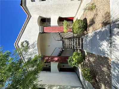 950 Seven Hills Drive 2322, Henderson, NV 89052 Front of Structure