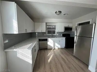 1011 Norman Avenue, Las Vegas, NV 89104 Kitchen
