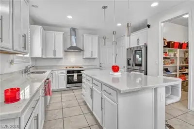 9186 Reinberg Street, Las Vegas, NV 89113 Kitchen