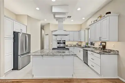 7118 Prairie Flower Street, Las Vegas, NV 89131 Kitchen