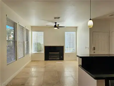 251 South Green Valley Parkway 4714, Henderson, NV 89012 Living Room