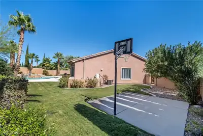 305 Corsicana Street, Las Vegas, NV 89138 