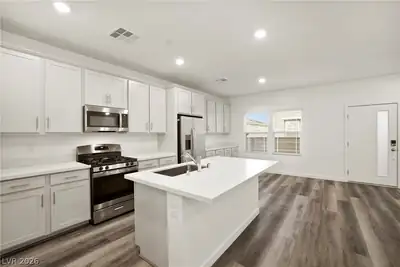 296 Aravalli Crest Street, Henderson, NV 89015 Kitchen