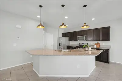 9085 Field Maple Street, Las Vegas, NV 89178 Kitchen