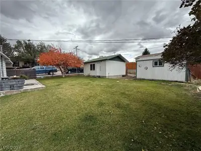 890 Park Avenue, Ely, NV 89301 Yard