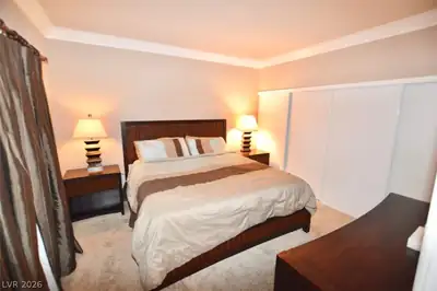 230 East Flamingo Road 102, Las Vegas, NV 89169 Bedroom