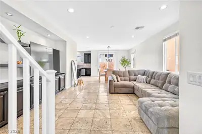 3814 Stadium Avenue, Las Vegas, NV 89120 Living Room