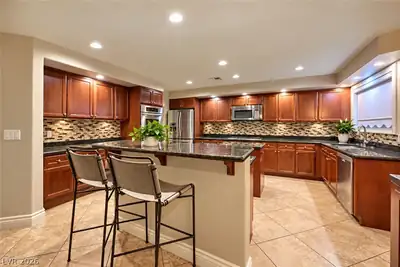 7028 Geese Gathering Street, North Las Vegas, NV 89084 Kitchen