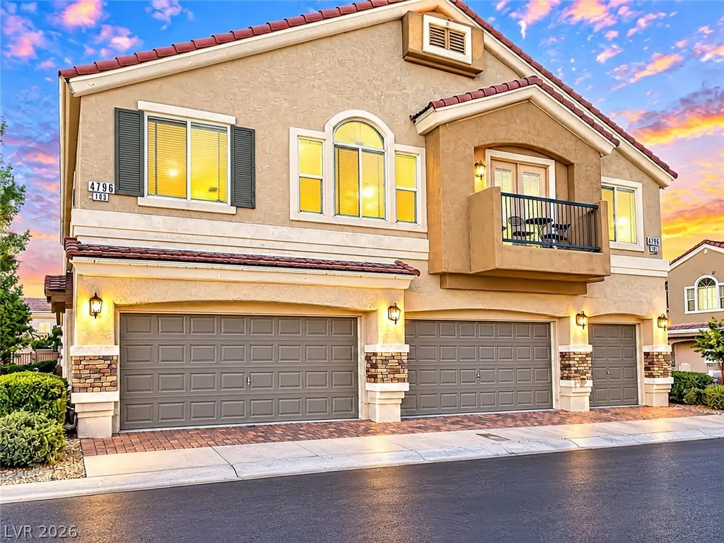 4796 DOUBLE DOWN Drive 102, Las Vegas, NV 89122