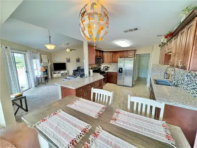 7237 VISTA BONITA Drive, Las Vegas, NV 89149 Kitchen