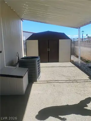 3370 Ewa Beach Drive, Las Vegas, NV 89122 Patio