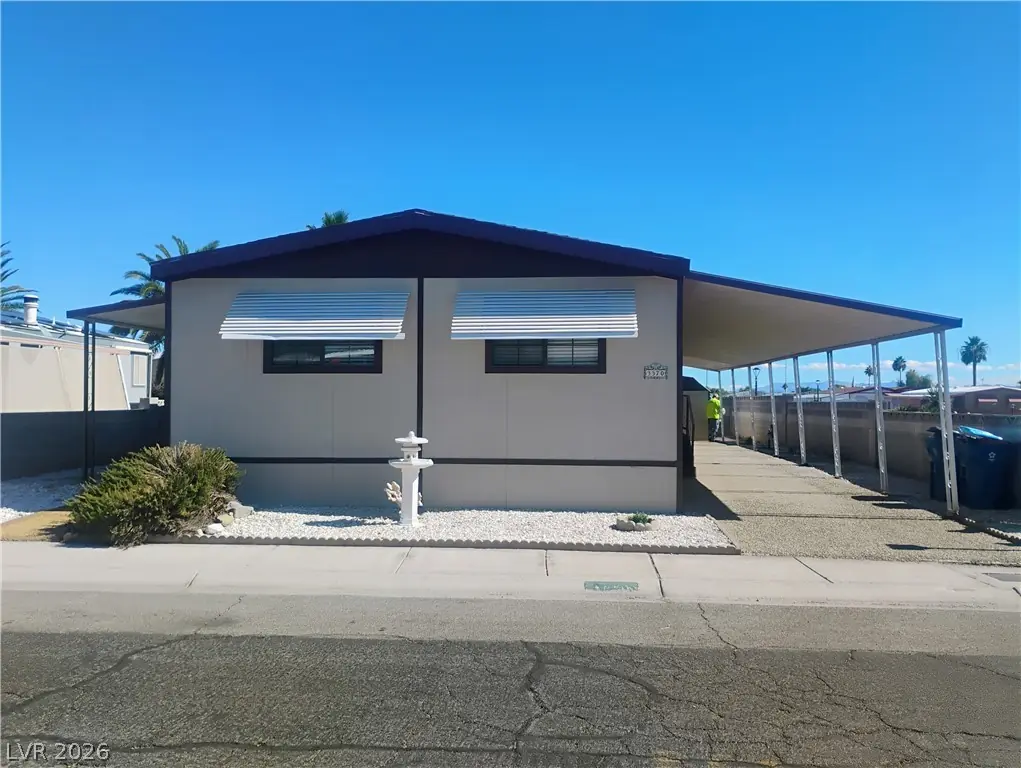 3370 Ewa Beach Drive, Las Vegas, NV 89122