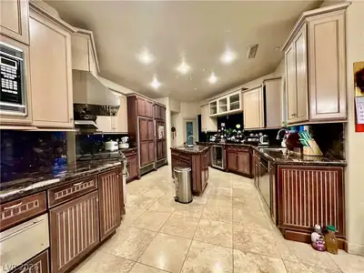 8101 Moonstone Circle, Las Vegas, NV 89128 Kitchen
