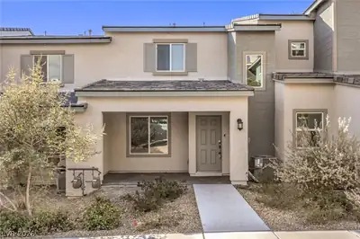 10718 Burton Grove Avenue, Las Vegas, NV 89166 Front of Structure